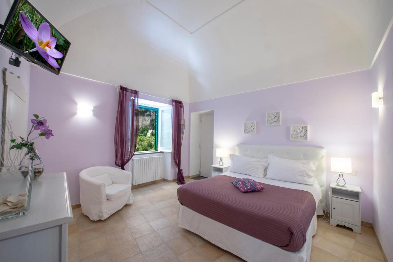 Villa Knight Амалфи Екстериор снимка
