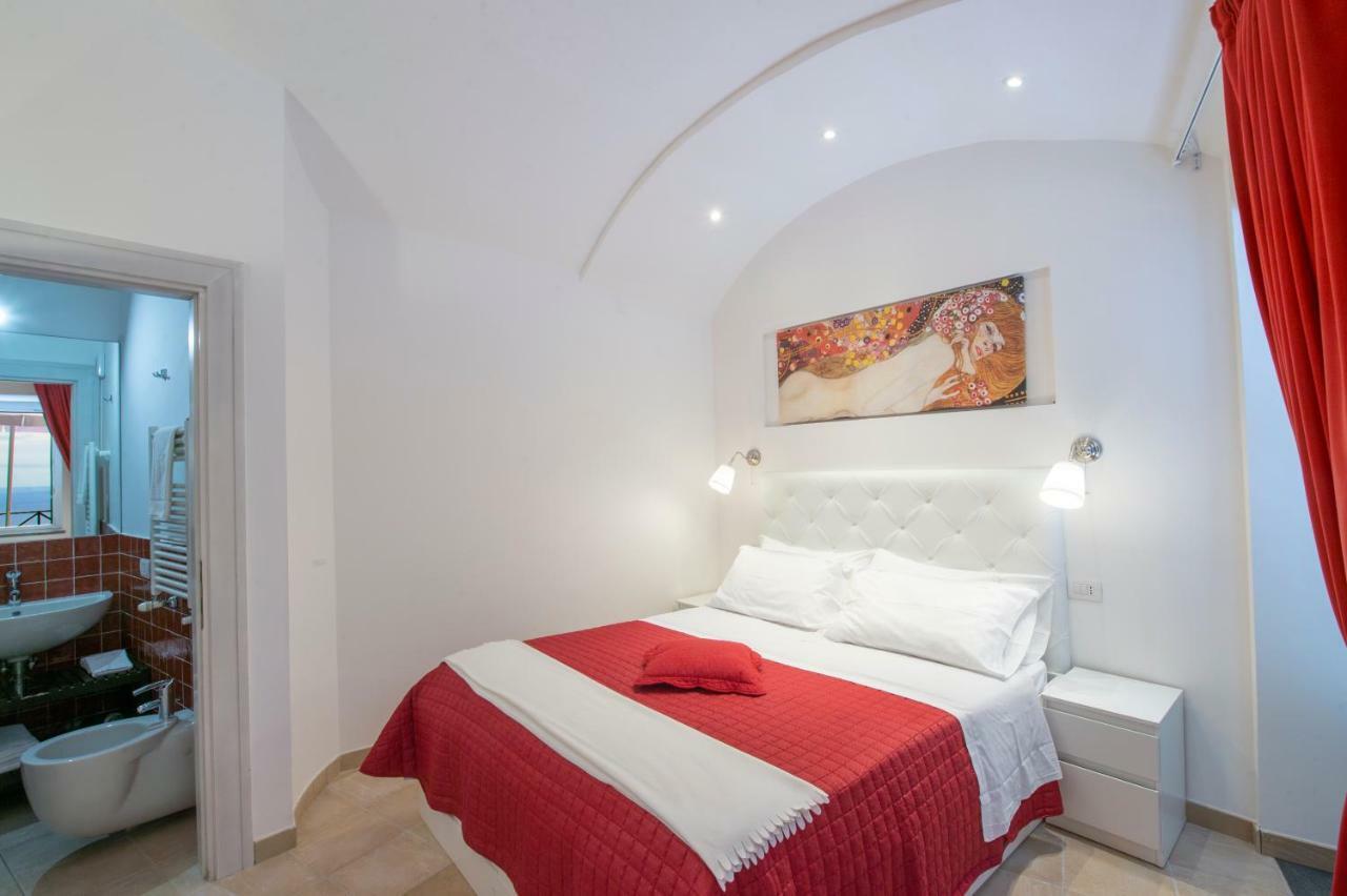 Villa Knight Амалфи Екстериор снимка